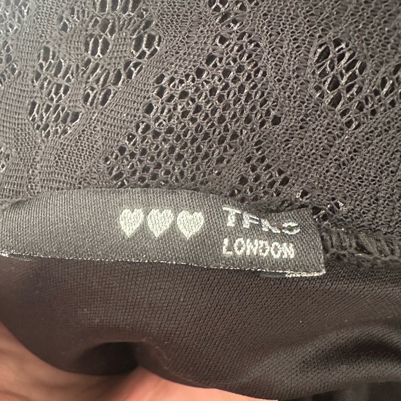 Black Mesh Flower pattern Party High waist Fashion modern Skirt UK brand TFNC - Picture 15 of 16